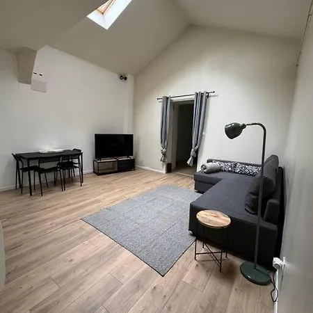 Appartamento T2 Calme Et Equipe *