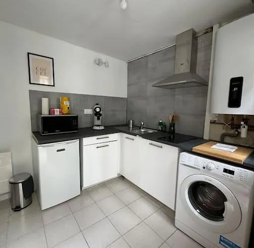 T2 Calme Et Equipe منتريجياو